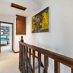 Belfast Newly Refurbished 3 Bed House